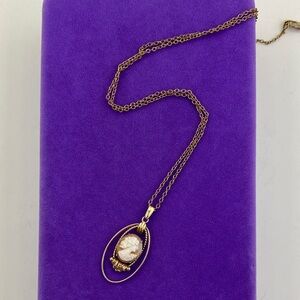 💛 Vintage Van Dell 12k Gold Filled Shell Cameo Pendant Necklace | Romantic